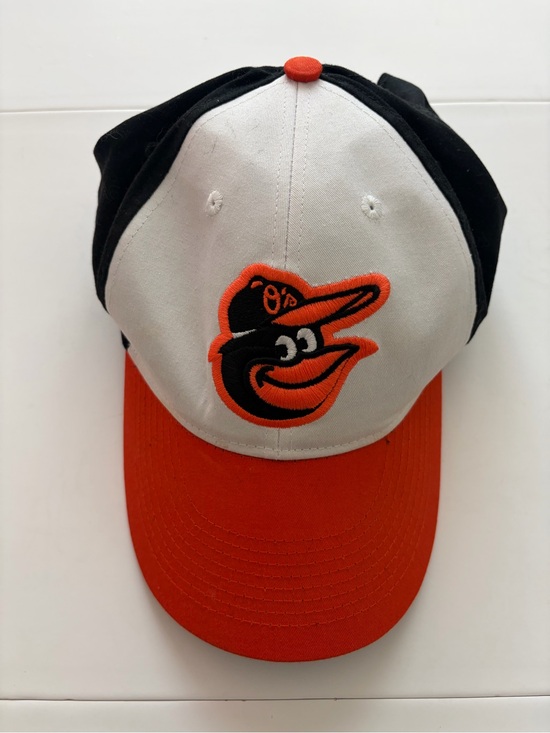 MLB Accessories - Baltimore Orioles Cartoon Bird Logo Snapback Cap Black Orange White Colorblock